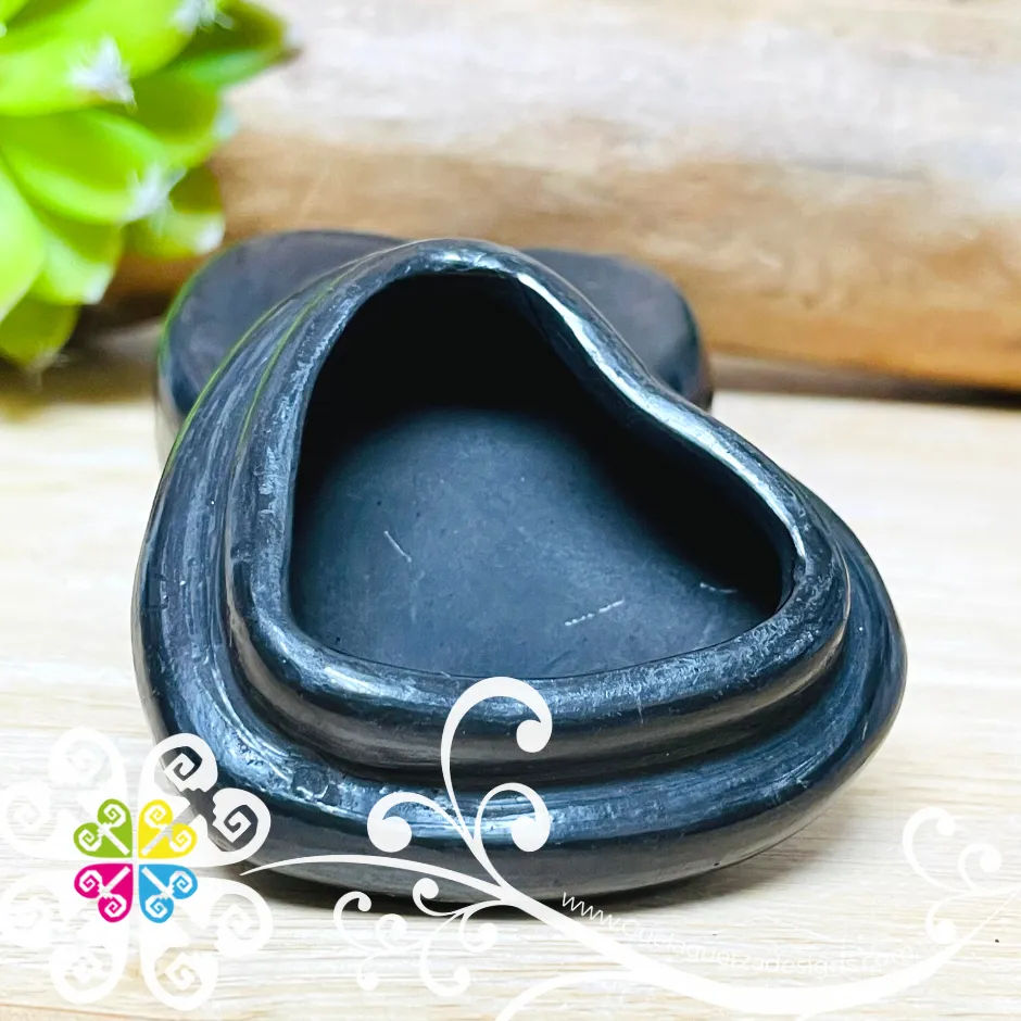 Medium Heart Jewelry Box - Barro Negro Oaxaca