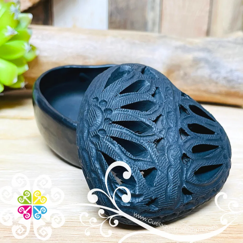 Medium Heart Jewelry Box - Barro Negro Oaxaca