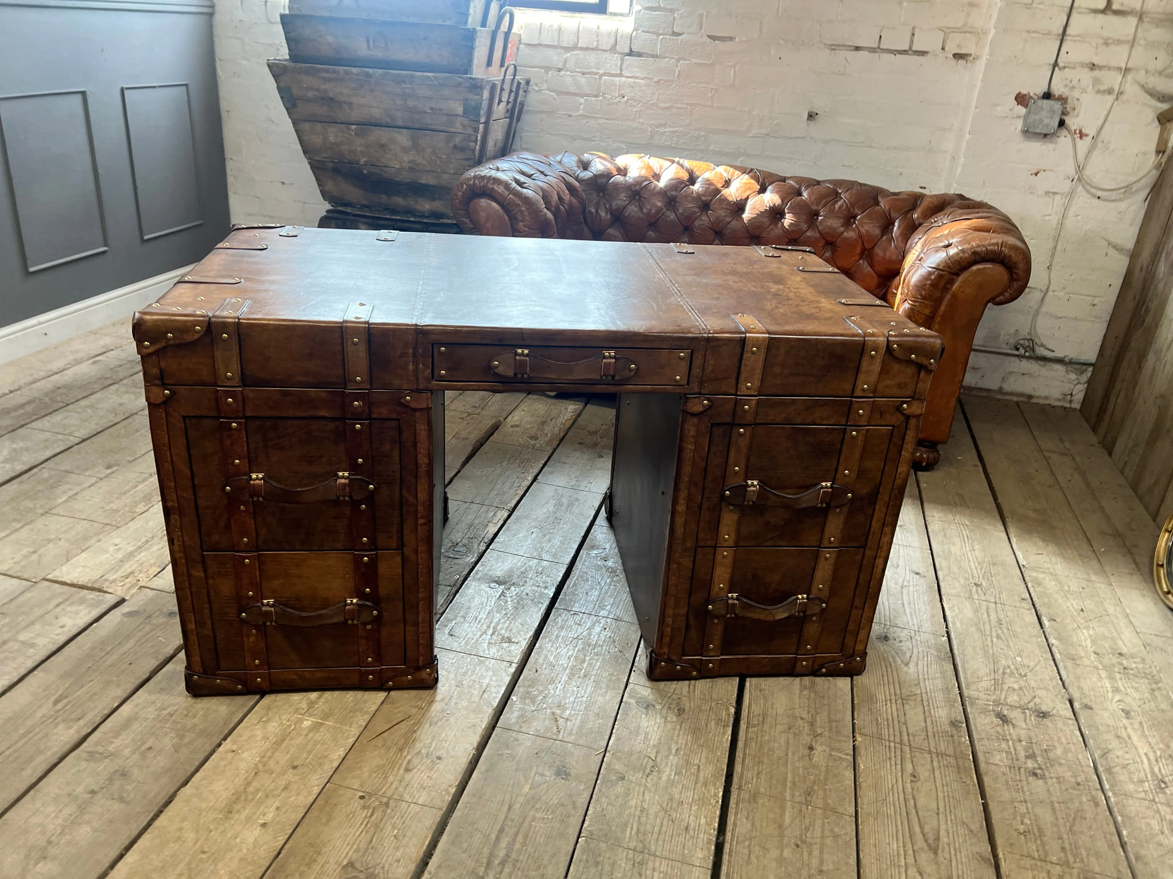 Medium Office Desk