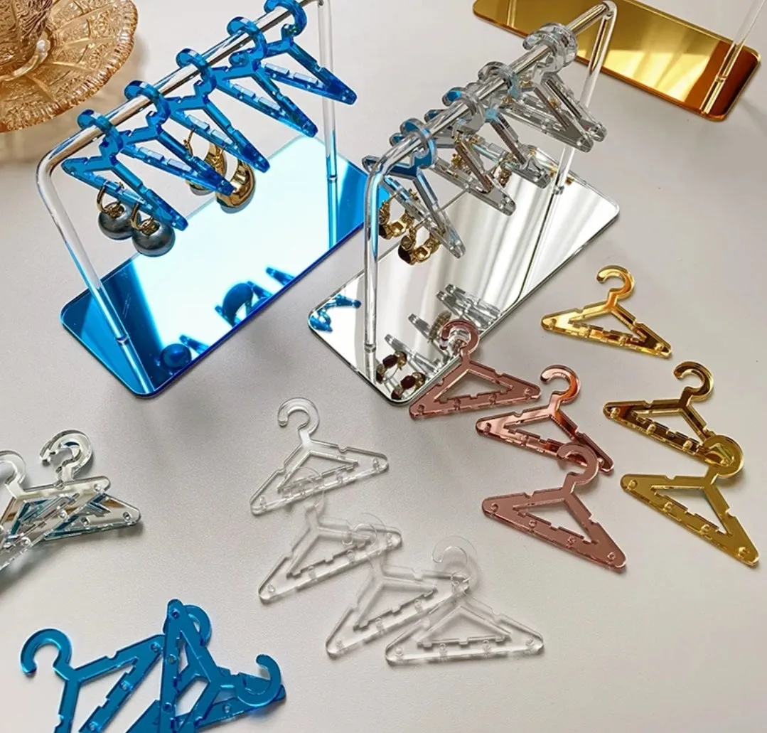 Posh Jewelry Rack