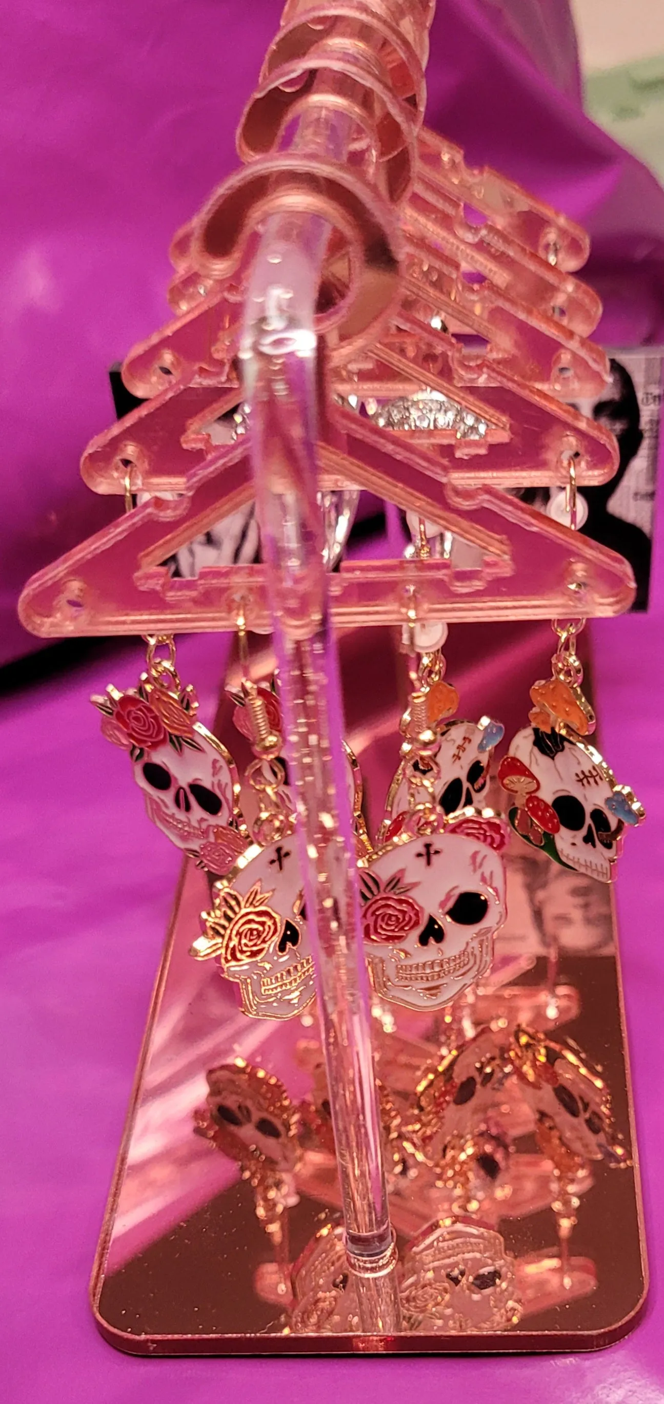 Posh Jewelry Rack
