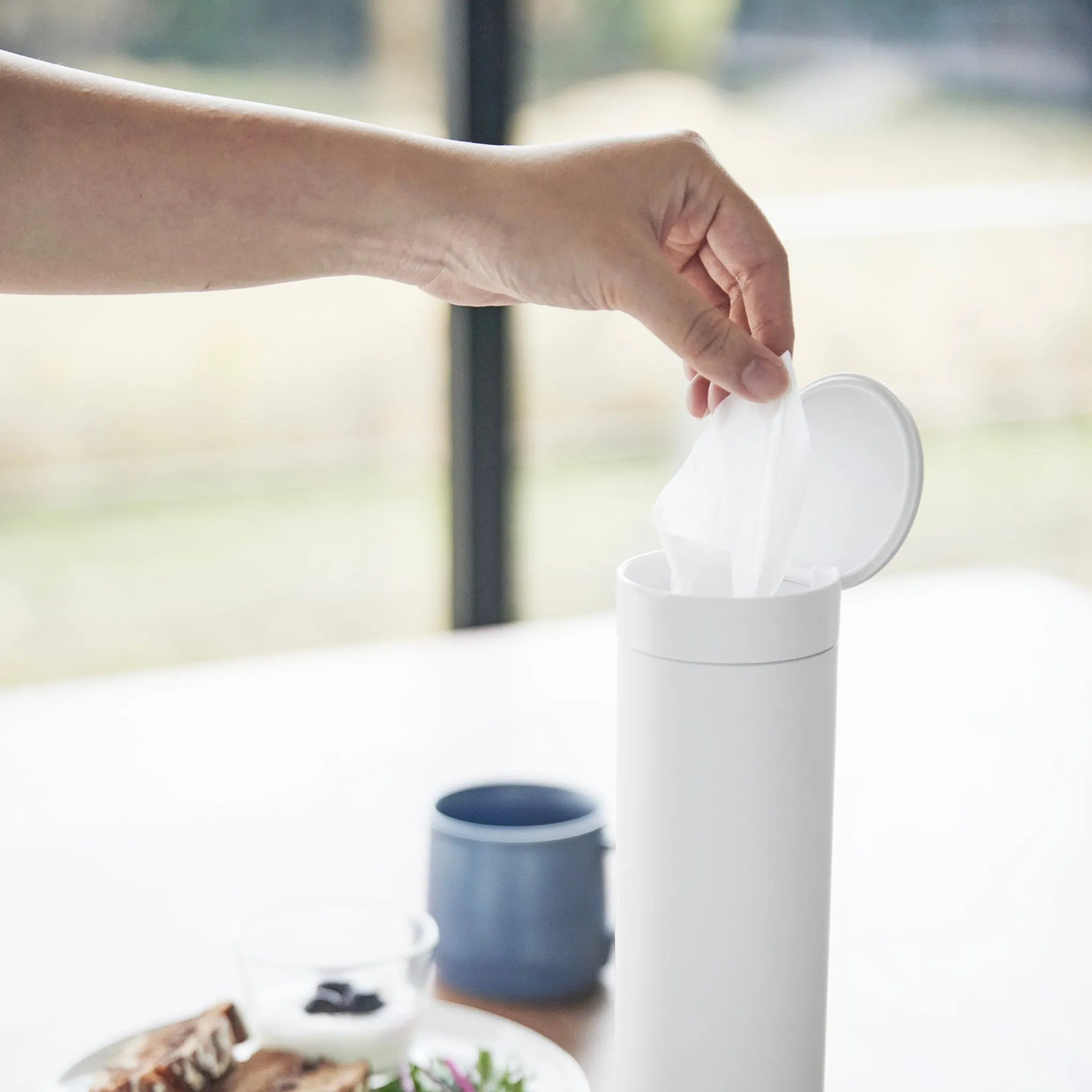 Tissue Box Round